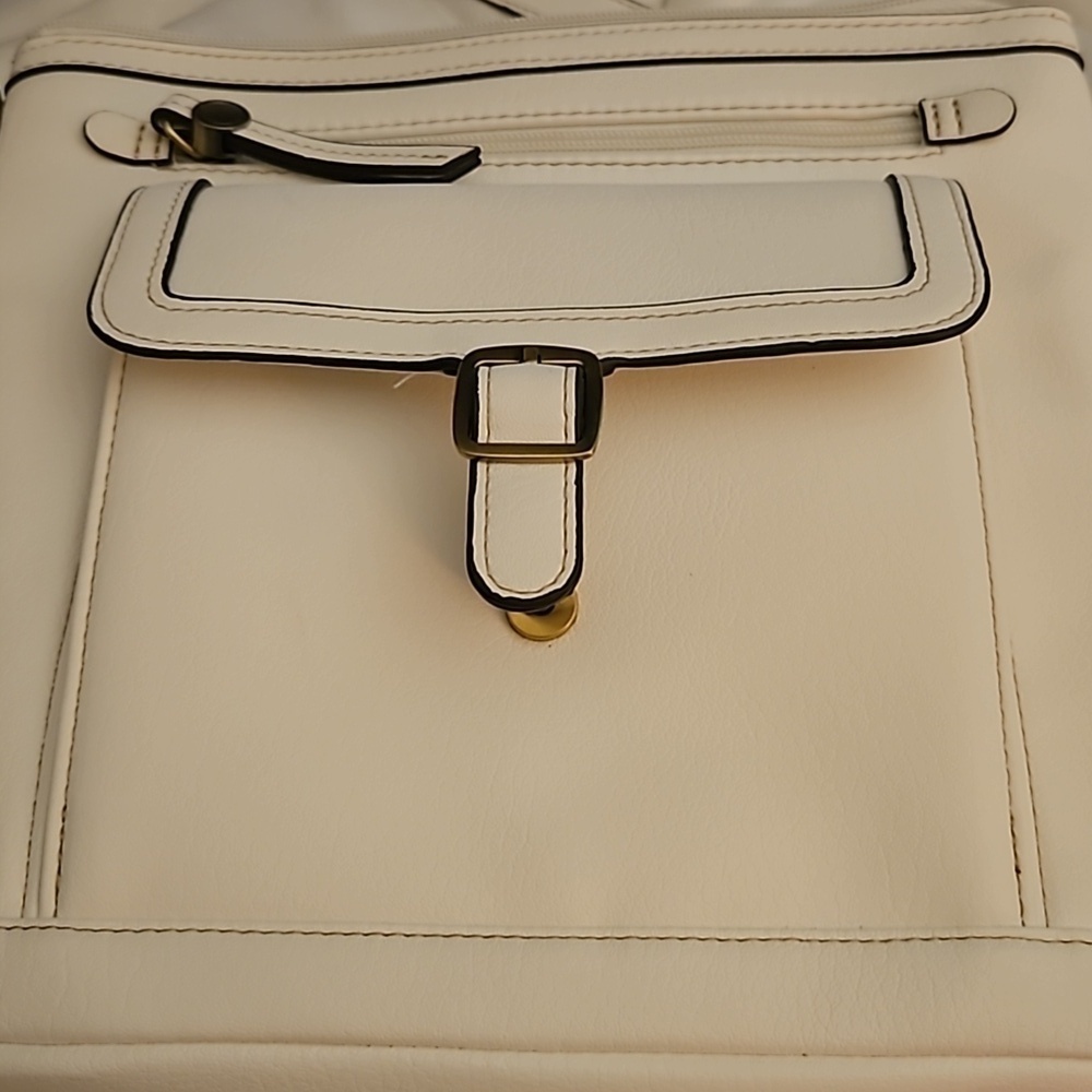 ST. JOHN'S BAY White Laura Faux Leather Crossbody Bag - Picture 10 of 14